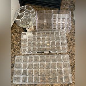 brush and lipstick organizers